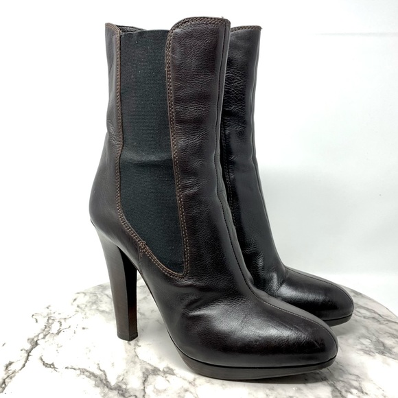 MIU MIU Leather Platform Chelsea Boots 37.5 Classic Coquette Girl Academia Chic